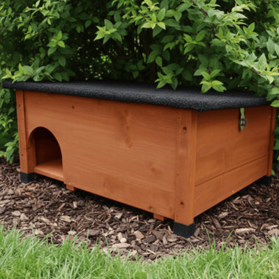 Gardening Naturally Natural Hedgehog House Garden Shelter Two Chamber Nesting Box Wildlife Habitat from B&Q