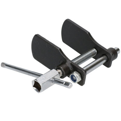 Disc Brake Pad Piston Spreader Separator Spreading For Car Calipers 0mm65mm from B&Q