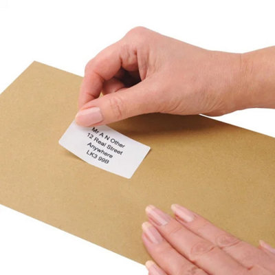 STAR SUPPLIES 400 Sheets Of A4 Plain White Self Adhesive Blank Address Shipping Labels (8 Address Labels Per Sheet)