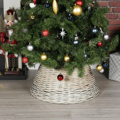 Urbn-Living Urbnliving 25Cm Height Christmas Natural Large Willow Wicker Woven Rattan Tree Skirt Base Cover Stand White from B&Q