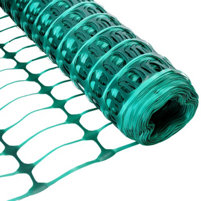 Vigil 50 Metre Roll Barrier FencingFlexibleDurable & Weatherproof Mesh PlasticGreen from B&Q