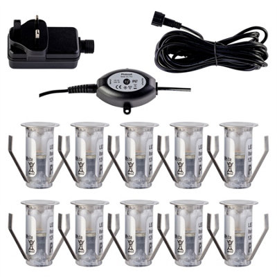 First Choice Lighting Set Of 1015mm Ip67 Cool White Led Decking Kit With Photocell from B&Q