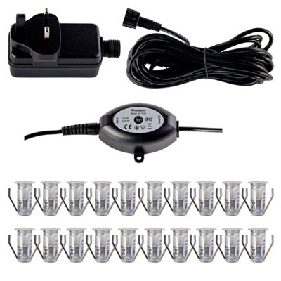 First Choice Lighting Set Of 2015mm Ip67 Cool White Led Decking Kit With Photocell from B&Q