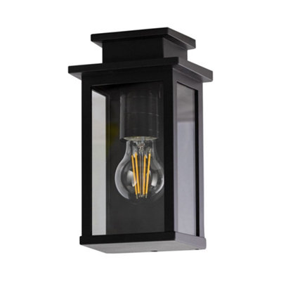 First Choice Lighting CotswoldBlack Traditional Flush Outdoor Wall Lantern Light from B&Q
