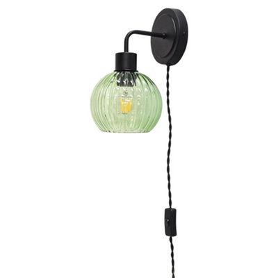 First Choice Ing Toby - Plug In Wall With Betchley Ribbed Shade Black/Light/Green