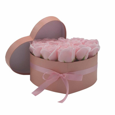 Serenityy Soap Flower Gift Bouquet13 Pink Soap Roses Heart-Shaped Arrangement Gift Box from B&Q
