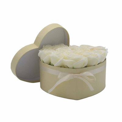 Serenityy Soap Flower Gift Bouquet13 Cream Roses Heart-Shaped Arrangement from B&Q