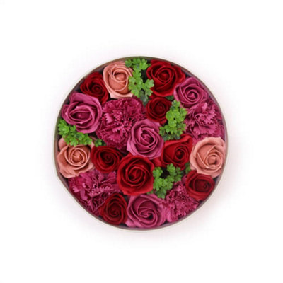 Serenityy Luxury Soap FlowersVintage Roses Handcrafted SoapRoses Gift Box from B&Q