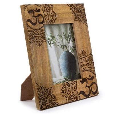 Serenityy Large Mango Wood Picture Frame For 13X18 Cm PhotosMandala DesignMatt Black28X23X2 Cm from B&Q