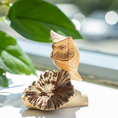 Serenityy Handmade Wood CarvingNectar-Drinking Hummingbird On Parasite Wood Base from B&Q