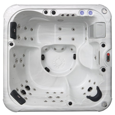 Canadian Spa Company London Ai Hot Tub: 6-Person 44-Jet 213 X 213 X 89 Cm from B&Q