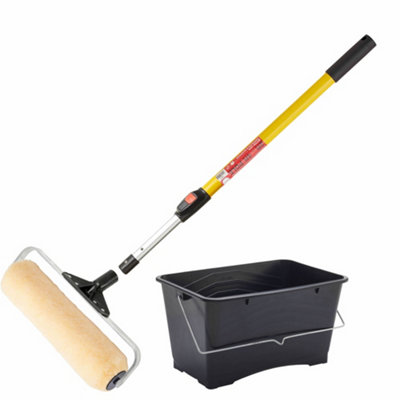 Prodec Falcon 12" Double Arm Extra Long Pile Polyester Rough Surfaces Skuttle Kit from B&Q