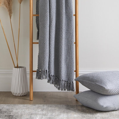 Drift Hayden Eco-Friendly Basket Weave Throw from B&Q