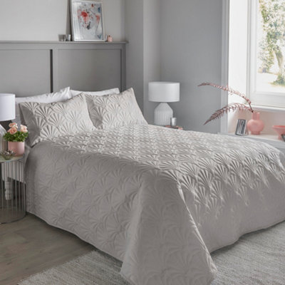 Serene Cavali  Pinsonic Microfibre Textured Warm Bedspread from B&Q