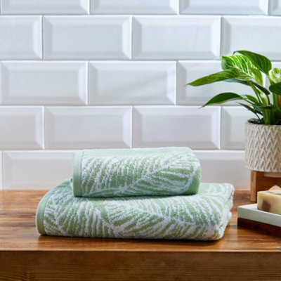 Fusion Bathroom - Matteo - Jacquard Bath Towel - 70 x 130cm in Khaki - Image 7