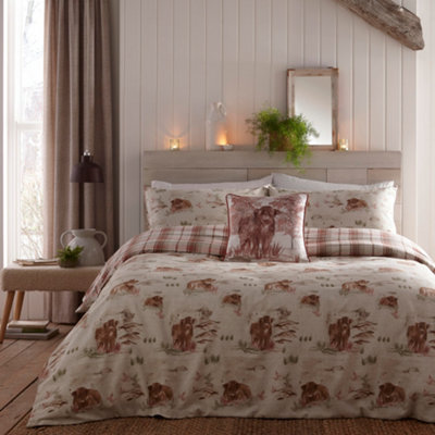 Dreams & Drapes Hanson Highland Cow Brushed Cotton Duvet Cover Set from B&Q