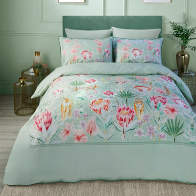 Soirée Tropical Leopard 500 Thread Count Green Duvet Cover Set from B&Q