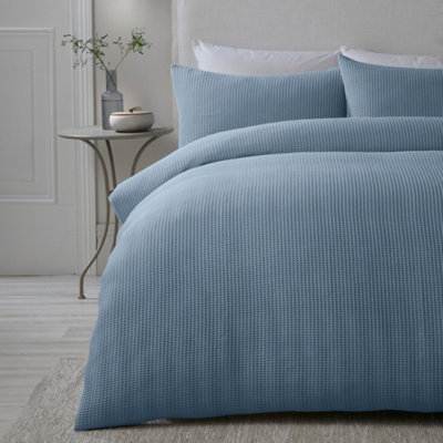 Serene Lindly Blue Textured Waffle Duvet Cover Set from B&Q