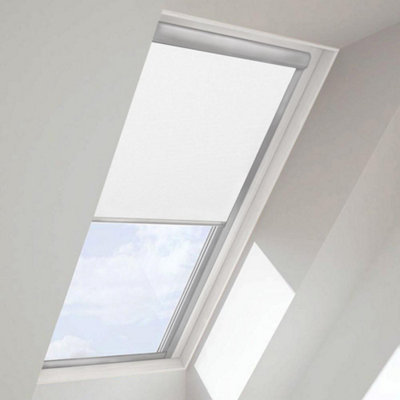 Thermal Blackout Skylight Roller Blinds Suitable For Velux Roof Windows(G Codes)Ultramk12 from B&Q