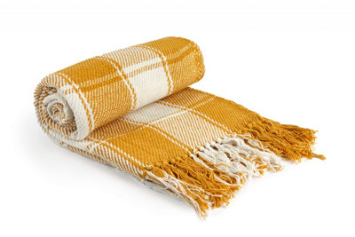 B&Q Comfy Check Collection Recycled Cotton Throw