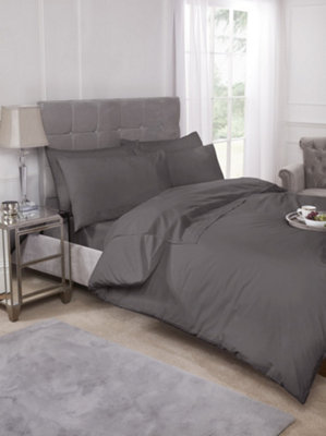 Percale Duvet Set In GreySuper King from B&Q