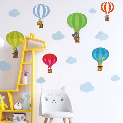 Stickerscape Hot Air Balloons Wall Sticker Pack Children's Bedroom Nursery Playroom Décor Self-Adhesive Removable from B&Q