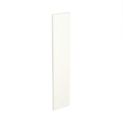 Kitchen Kit Filler Panel 146mm ShakerUltra Matt White from B&Q