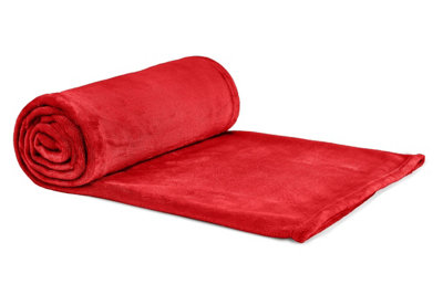 Plush Collection Flannel Fleece Super Soft Throw from B&Q