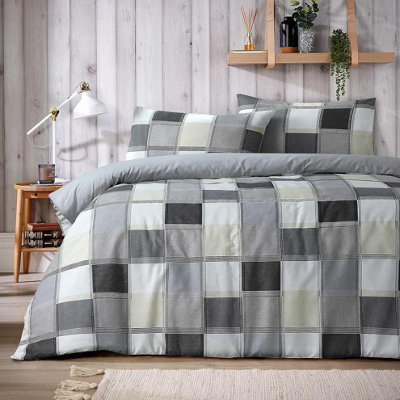 Glencoe Check Duvet Set In GreyKing from B&Q