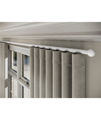 28mm Styleline  Gliding Curtain Pole Set With Ball EndWhite350Cm from B&Q