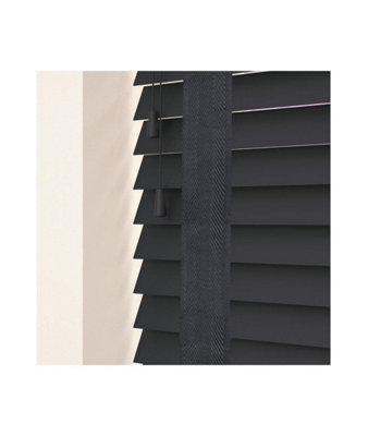 50mm Slat Slate Grey Real Wood Venetian Blind With Tapes 120Cm Drop 100Cm Wide from B&Q