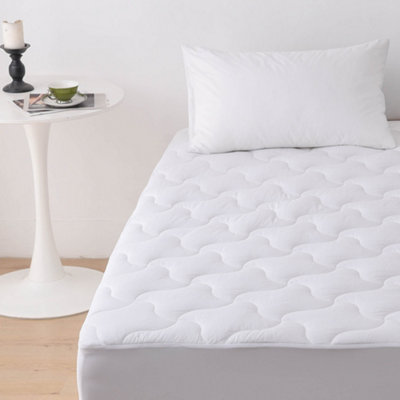 Glamhaus Anti Allergy Mattress Topper With Elasticated Fitted Skirt from B&Q