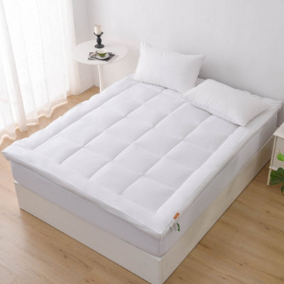 Glamhaus Luxury Mattress Topper Cushioned Cotton Bed Topper Anti Allergy from B&Q