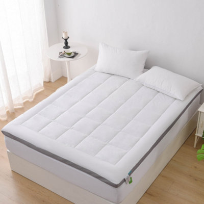 Glamhaus Mattress Topper Memory Foam Gel Cushioned Cotton Bed Topper Anti Allergy from B&Q