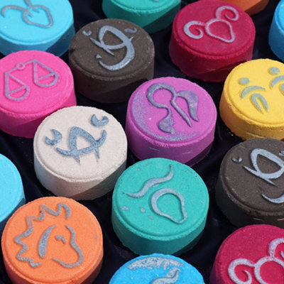 Serenityy Set Of 2 Zodiac Bath Fizzers With Horoscope FragranceAquarius. from B&Q
