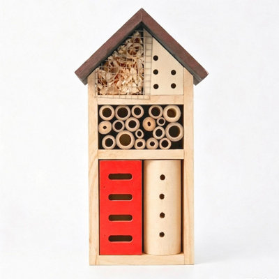  - Wooden Bug Hotel Insect House Multi Chamber Wildlife Habitat Brown Roof Bamboo Tubes Garden Shelter For Beneficial Insects