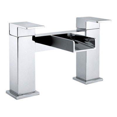 Chrome Waterfall Lever Bath Filler TapSolid Brass from B&Q