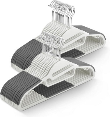 Keplin 50 Pack Non Slip Hangers DurableSlimline Design For Space Saving Tie OrganiserStrap HooksWhite from B&Q