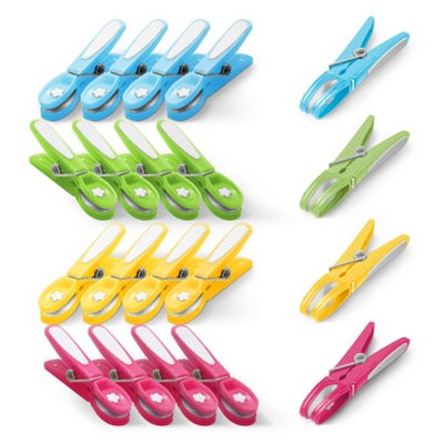 Keplin Clothes Pegs For Washing Line 20 Pack (Multicolour)Washing Line Pegs With Metal Spring For Strong Grip from B&Q