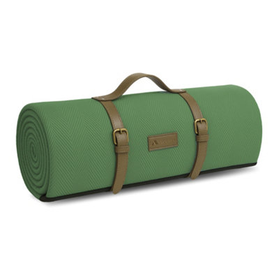 Voyager Picnic Blanket Green Herringbone Extra Large Outdoor Rug 200X200Cm Waterproof & Sandproof Mat For 6,8 People from B&Q