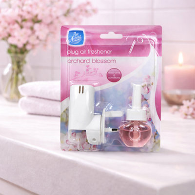 SuperGift.com Pan Aroma Plug In Air Freshenerl Orchard Blossom from B&Q
