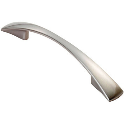 Loops Tapered Pull Handle 138 X 16mm 96mm Fixing Centres Satin Nickel Curved Bow from B&Q
