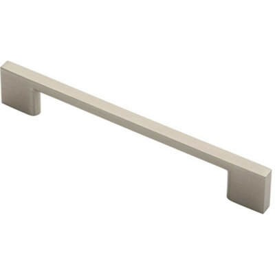 Loops Slim D Shape Pull Handle 152 X 7.5mm 128mm Fixing Centres Satin Nickel from B&Q