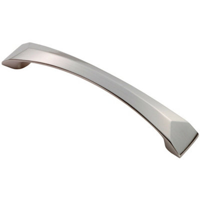 Loops Chiselled Cabinet Pull Handle 128mm Fixing Centres 145 X 25mm Satin Nickel from B&Q