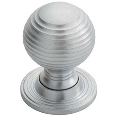Loops Textured Reeded Ball Cupboard Door Knob 28mm Dia Satin Chrome Handle from B&Q