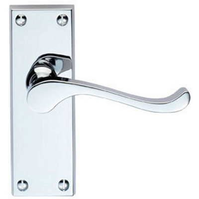 B&Q Pair Victorian Scroll Handle On Latch Backplate 120 X 41Mm Polished Chrome