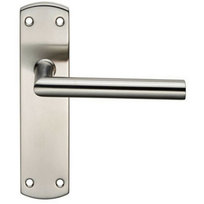  - Mitred Lever Door Handle On Latch Backplate 172 X 44mm Satin Steel