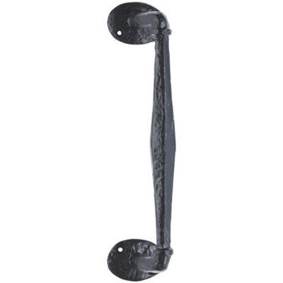 Loops Offset Traditional Forged Pull Handle 263.5 X 67mm Black Antique Door Handle from B&Q