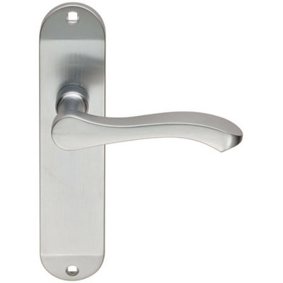 B&Q Pair Scroll Lever Door Handle On Latch Backplate 180 X 40Mm Satin Chrome