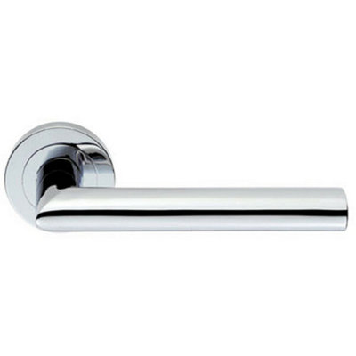 B&Q Pair Straight Mitred Bar Handle On Round Rose Concealed Fix Polished Chrome